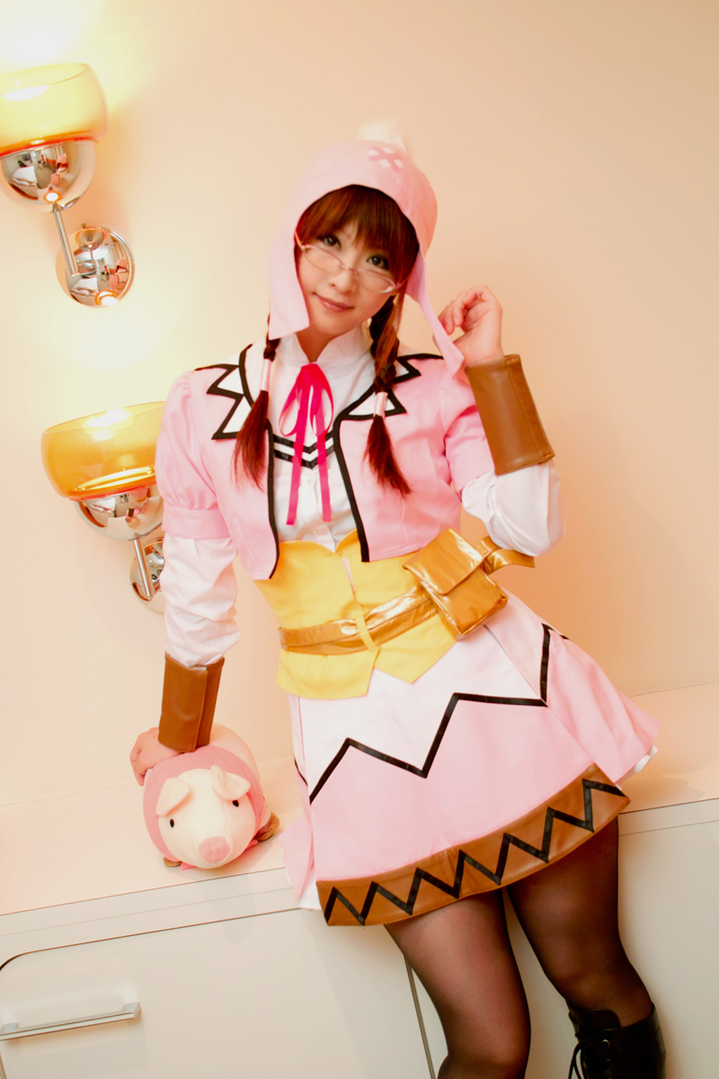 [Cosplay] 2013.04.12 Monster Hunter sexy babe  1